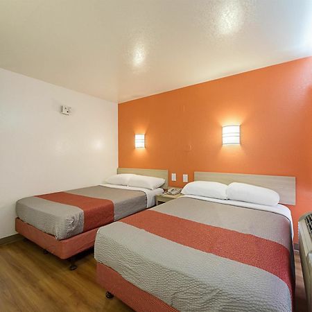 Motel 6-Mcallen, Tx ภายนอก รูปภาพ