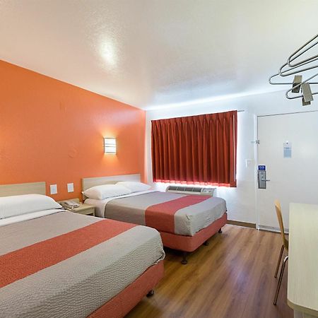 Motel 6-Mcallen, Tx ภายนอก รูปภาพ