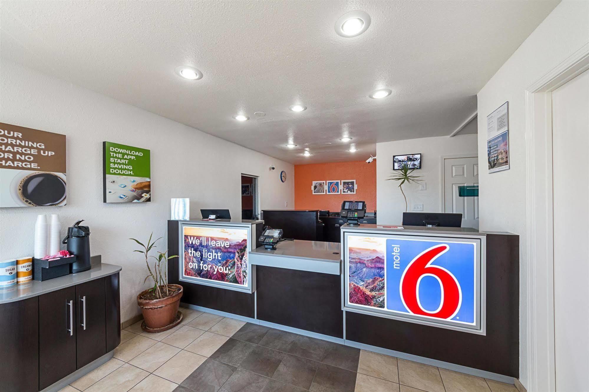 Motel 6-Mcallen, Tx ภายนอก รูปภาพ