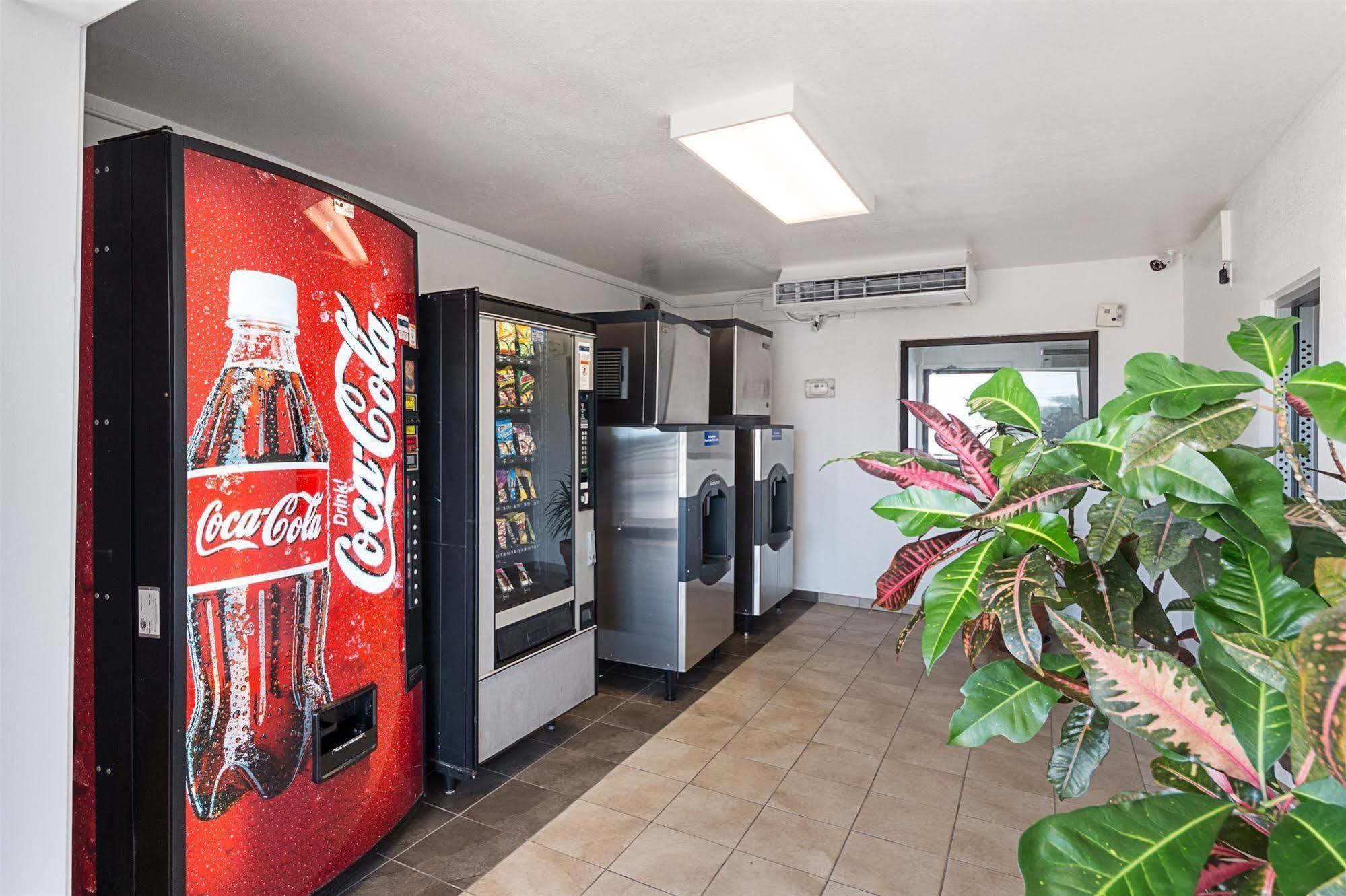 Motel 6-Mcallen, Tx ภายนอก รูปภาพ