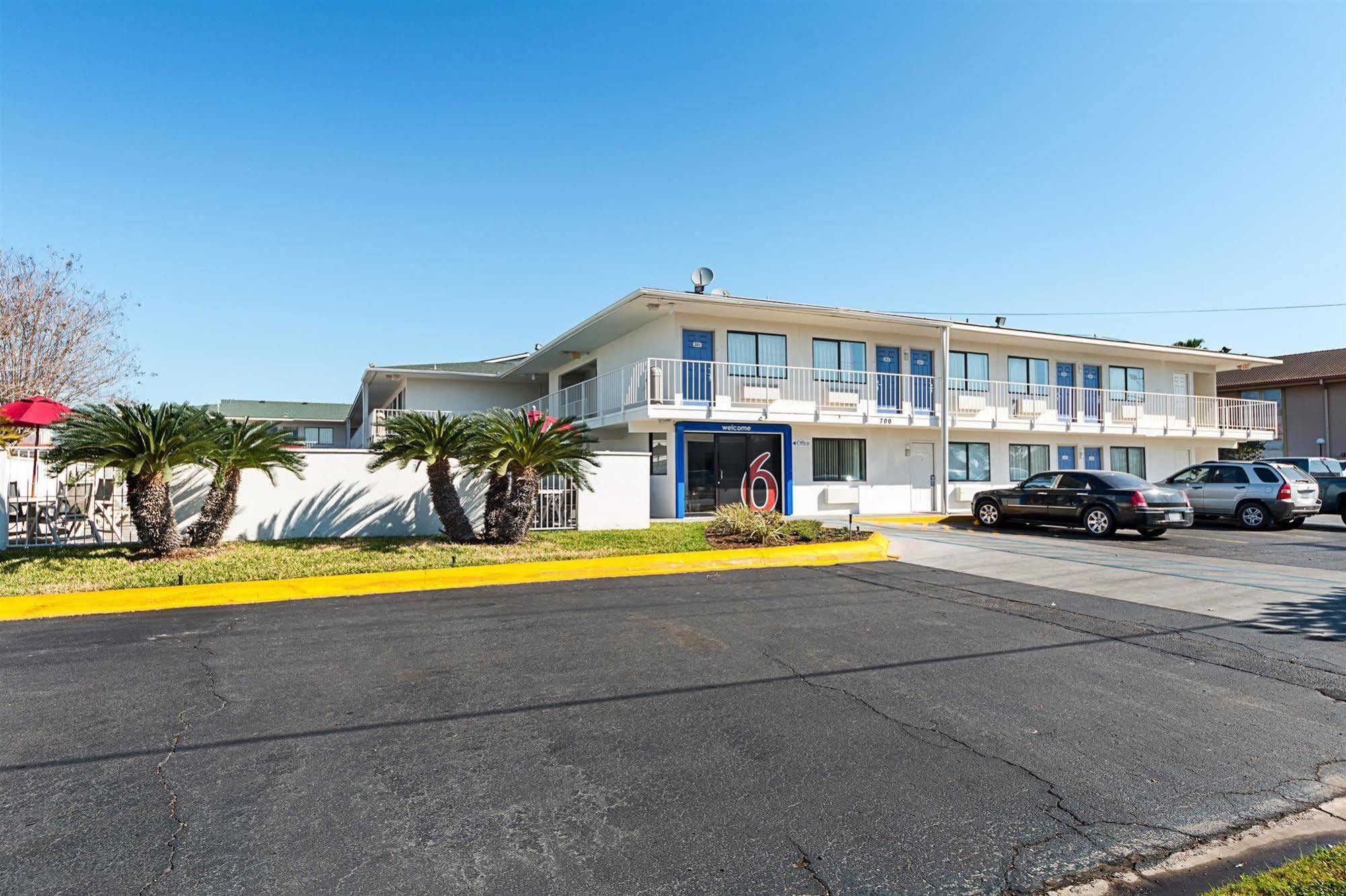 Motel 6-Mcallen, Tx ภายนอก รูปภาพ